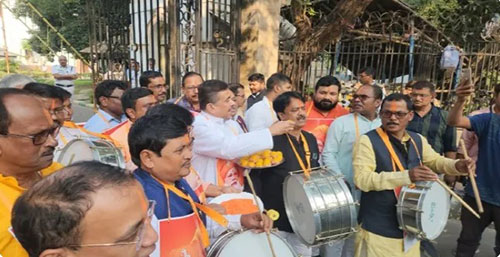 Bihar Win Sparks Jubilant BJP Celebrations Across Bengal