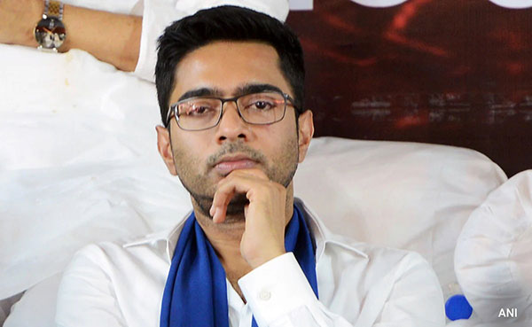 Abhishek hits out at voter list purge at Esplanade dharna